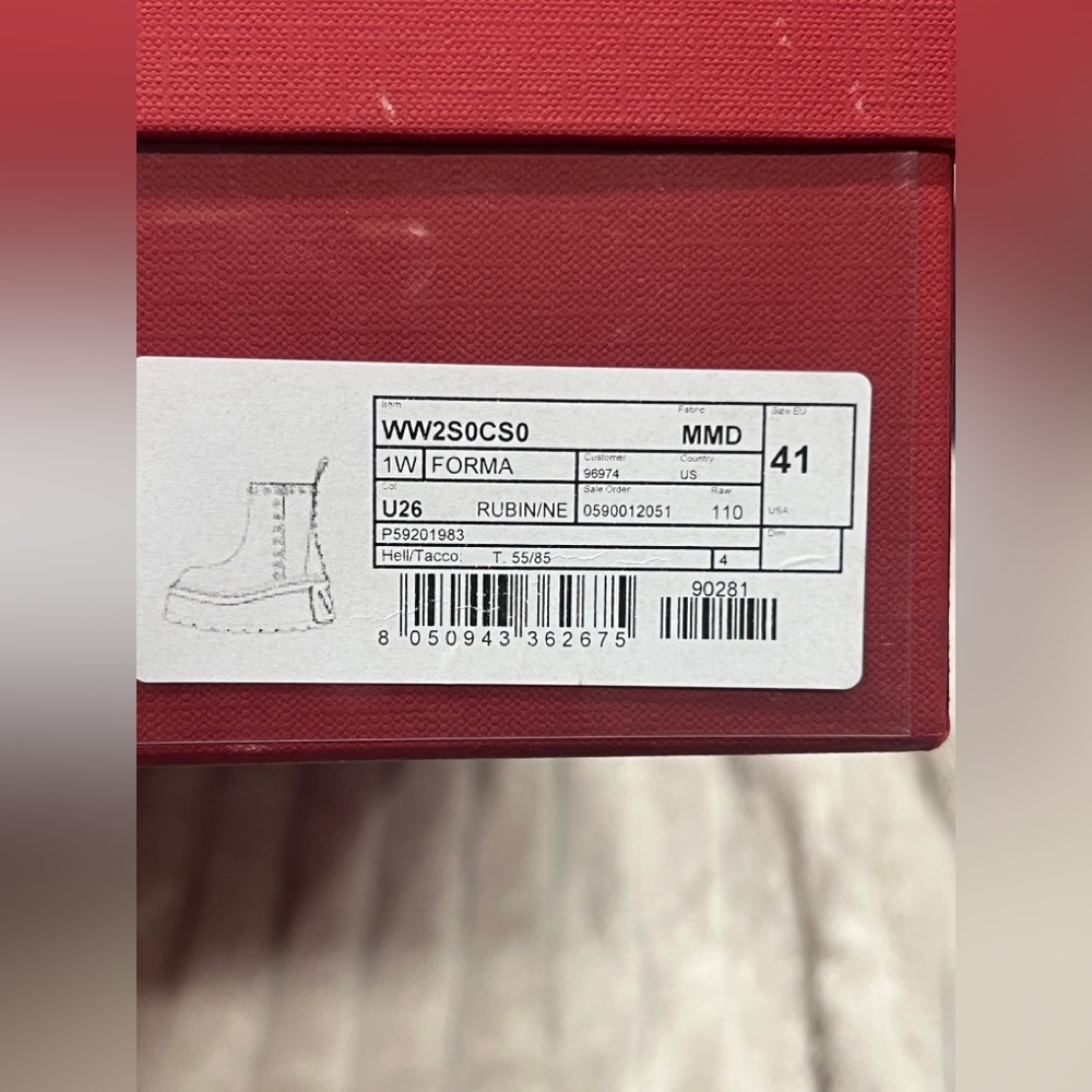 Valentino Garavani Rockstud VLOGO 85 Burgundy Leather Platform Boots 41EU/11US - Picture 15 of 17